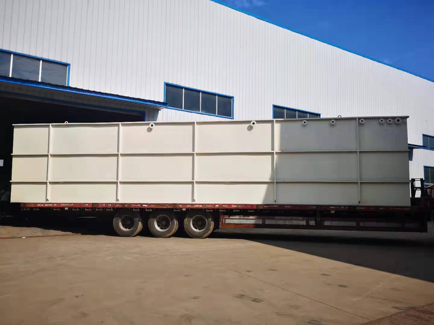 白色一体化发货 (3).jpg