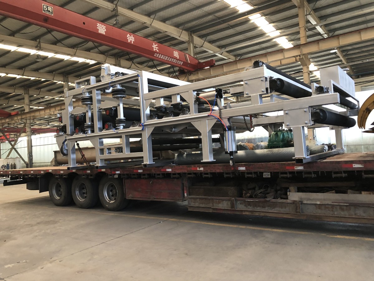 带式污泥压滤机 (1).jpg