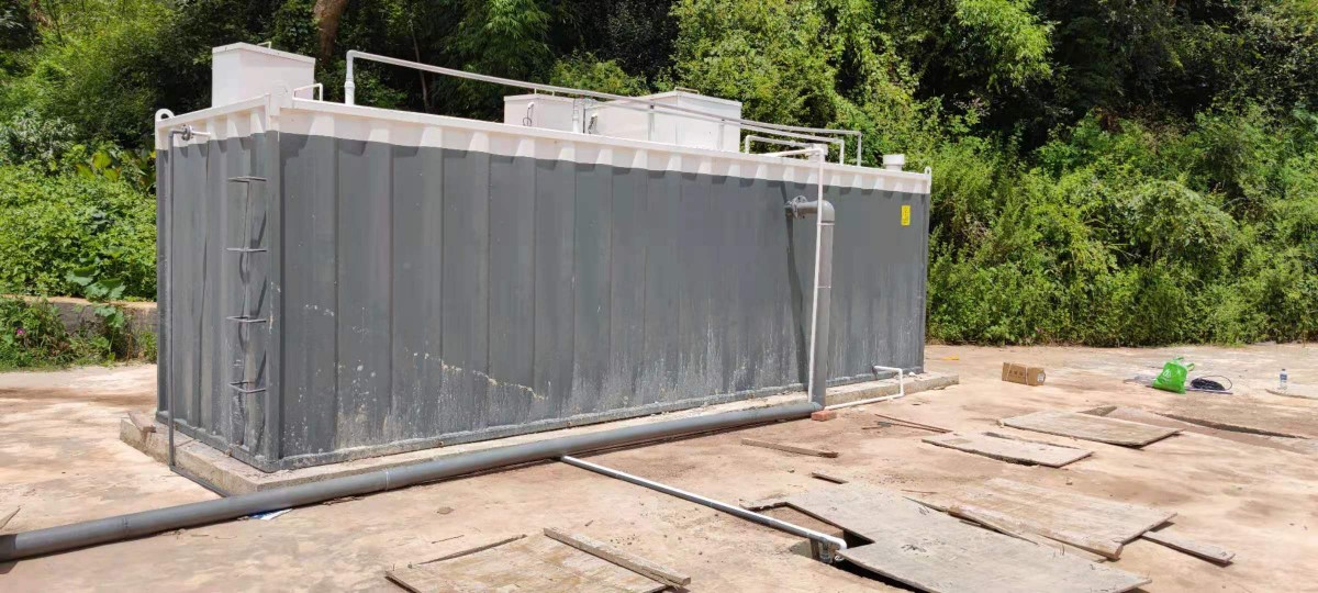 灰色瓦楞板现场 (1).jpg